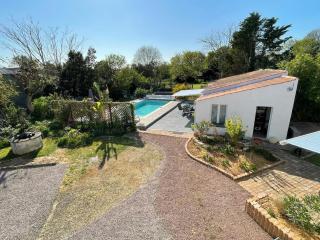 2 maisons privatives avec piscine et spa - 8