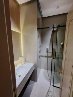 Al-Am'ari Group - Airport Boulevard G6 Apt1 - 8