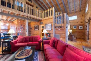 A Bear Lair - Hot Tub - Mountain & Sunset Views - 4