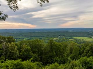 A Bear Lair - Hot Tub - Mountain & Sunset Views - 9