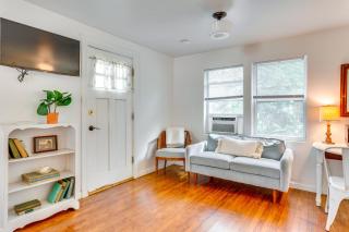 Cozy Studio in Heart of OKC Plaza District! - 7
