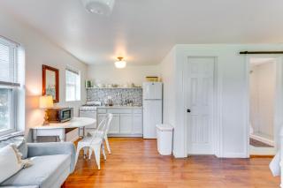 Cozy Studio in Heart of OKC Plaza District! - 1