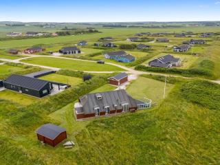 Holiday Home Tjark - 500m from the sea by Interhome - 8