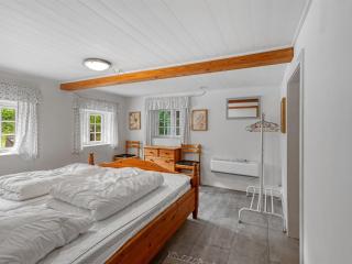 Holiday Home Yrjö - 2-5km from the sea by Interhome - 4
