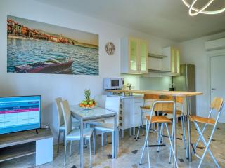 Apartment by Lake Garda near Gardaland - 6