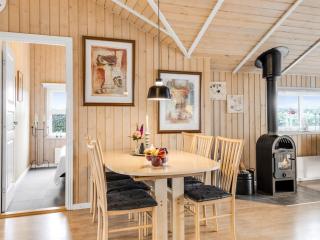 Holiday Home Trifun - 300m from the sea by Interhome - 1