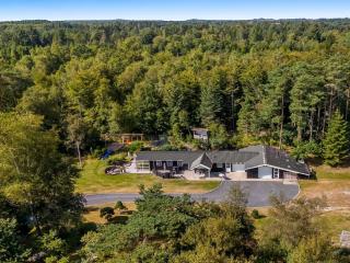 Holiday Home Bodulf - 850m from the sea by Interhome - 5