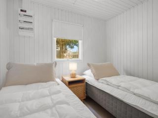 Holiday Home Talvikki - 1-2km from the sea by Interhome - 1
