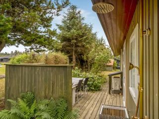 Holiday Home Talvikki - 1-2km from the sea by Interhome - 6