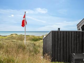 Holiday Home Jannus - 600m from the sea by Interhome - 4