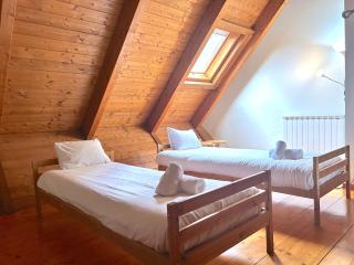 Apartament bonic i amb altell a Esterri by RURAL D'ÀNEU - 1