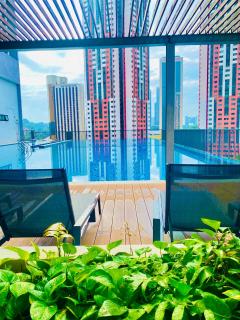 Chamber Luxurious Vacation Suites - 0