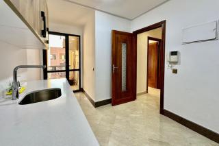 Top floor apartment in Gueliz with Balcony - 1