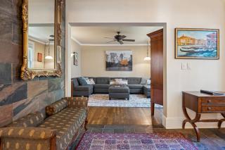 Charming historic 2 BR 2BA with loft unit in triplex - 9
