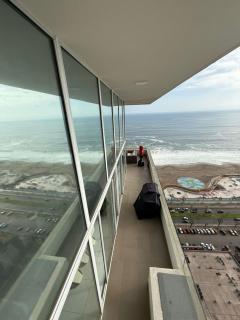 Exclusive Penthouse Rental in front of Playa Brava - 3