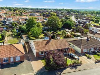 Seven Space - Applegarth House, 3 Bed Bungalow - Thorpe Saint Andrew - 3