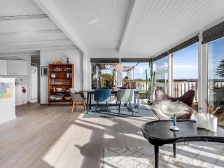 Holiday Home Sylvia - 450m from the sea by Interhome - 1