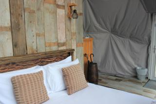Luxury Star Gazing Dome 2 JUPITER with cozy log burner - 9