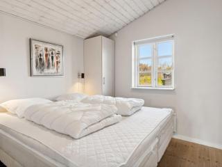 Holiday Home Baarde - 60m from the sea by Interhome - 4