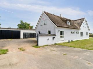 Holiday Home Fridgerd - 4-8km from the sea by Interhome - 6