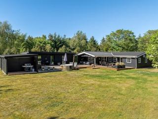 Holiday Home Gudni - 200m to the inlet by Interhome - 8