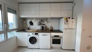 Beautiful two bedroom apartment in Paris with parking - 4
