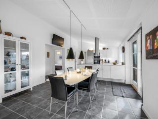 Holiday Home Elsi - 1-3km from the sea by Interhome - 5