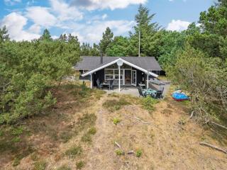 Holiday Home Jannick - 1-5km from the sea by Interhome - 9