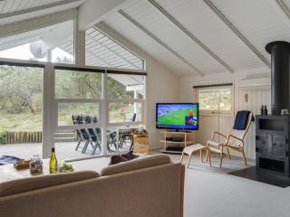 Holiday Home Jannick - 1-5km from the sea by Interhome - 3