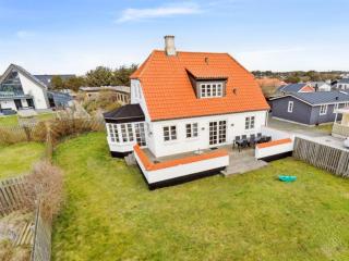 Holiday Home Birtir - 200m from the sea by Interhome - 8