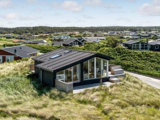 Holiday Home Fatlinda - 50m from the sea by Interhome - 2