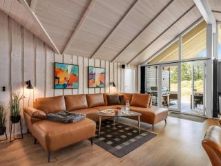 Holiday Home Jeldrik - 1-5km from the sea by Interhome - 9