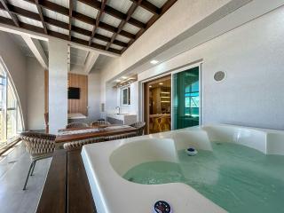 147 - Dúplex de Luxo com Jacuzzi em Mariscal - 8