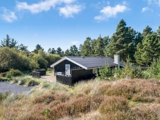 Holiday Home Eirik - 2-5km from the sea by Interhome - 4