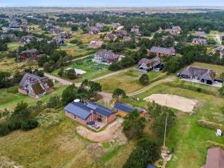 Holiday Home Dirtje - 200m from the sea by Interhome - 5