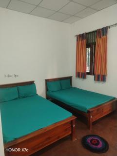 Ravi inn - 4