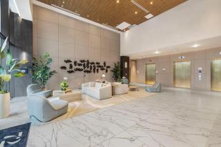 Miami Beach Condo - Rooftop Pool & Steps to Beach - 2