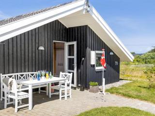Holiday Home Hariet - 300m from the sea by Interhome - 5