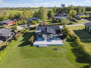 Holiday Home Manfred - 250m from the sea by Interhome - 3