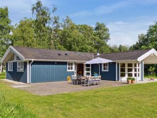 Holiday Home Launo - 1-1km to the inlet by Interhome - 4