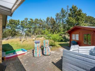 Holiday Home Jonnhild - 700m from the sea by Interhome - 2
