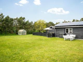 Holiday Home Aviaya - 350m from the sea by Interhome - 5