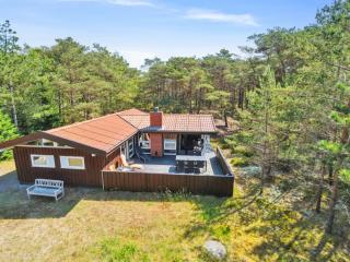 Holiday Home Bothilda - 950m from the sea by Interhome - Neksø - 8