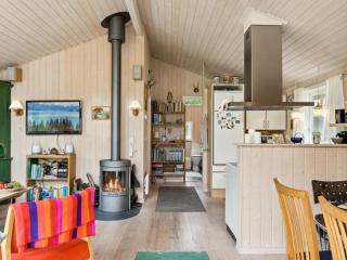 Holiday Home Aimy - 50m from the sea by Interhome - 2