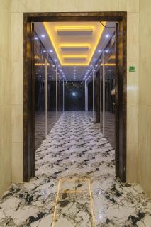 Luxury 1 BR Boulevard world 10 Min Nearby - 1