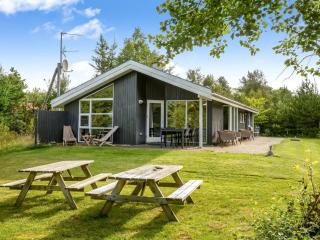 Holiday Home Ane - 800m from the sea by Interhome - 5