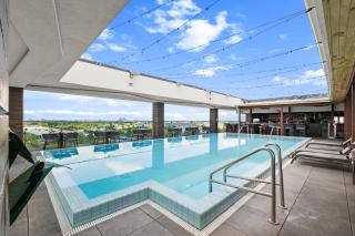 Cambria Hotel Orlando near Universal Theme Parks - 8