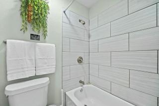 Walk to ATT Stadium Sleeps 10 - 5