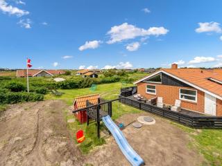 Holiday Home Elviira - 600m from the sea by Interhome - 1