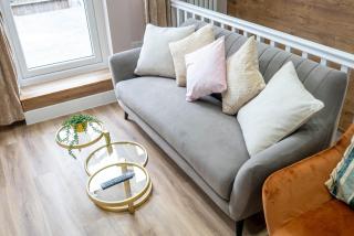 Opulent 2BR Herne Hill Flat - 1 Min From Train to Central London! - 1